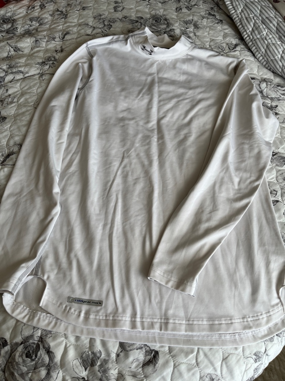 Under Armour White Long-Sleeve ColdGear Mock Neck Performance Top